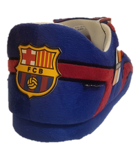 Load image into Gallery viewer, Giant Sloffie Soccer Slipper - Singles